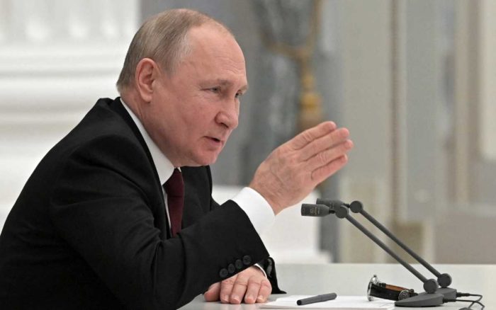 vladimir putin presidente rusia ucrania 21022022 700x438